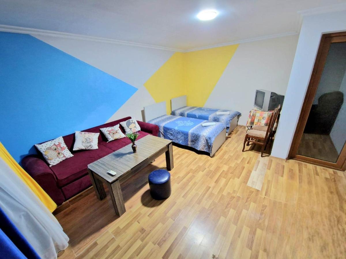 Guesthouse Gorgasali 57 Batumi Exterior photo