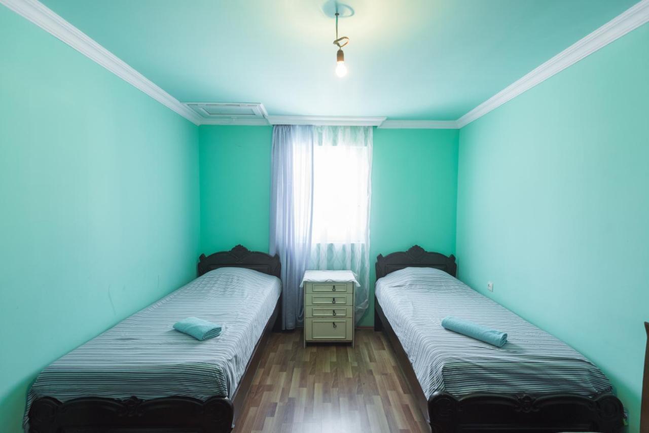 Guesthouse Gorgasali 57 Batumi Exterior photo
