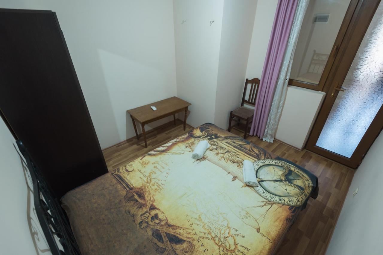 Guesthouse Gorgasali 57 Batumi Exterior photo